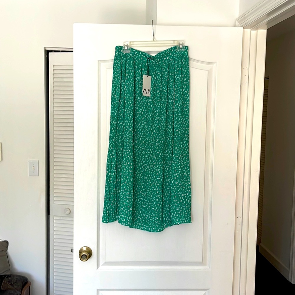 Brand new Zara Green